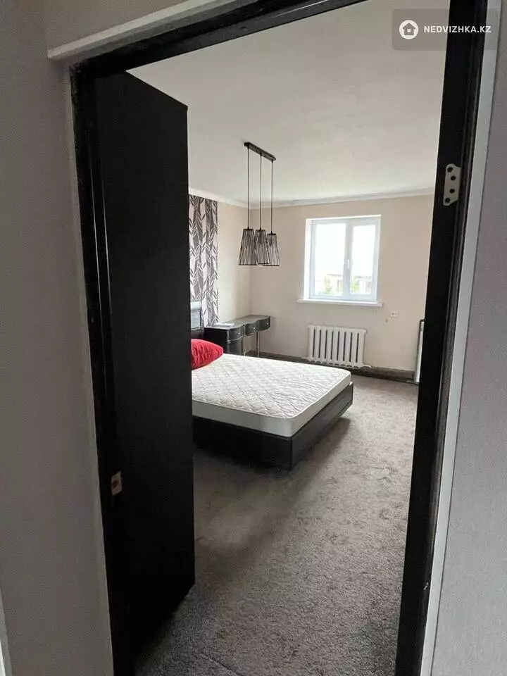 5-комнатный дом, 10 соток, 200 м², фотография 4