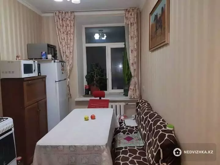 2-комнатная квартира, этаж 2 из 3, 46 м², фотография 5