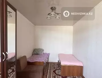 2-комнатная квартира, этаж 2 из 2, 62 м², На длительный срок