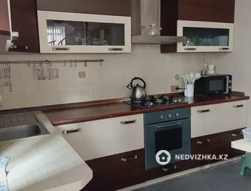 5-комнатный дом, 6 соток, 186 м²