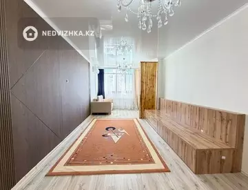 3-комнатная квартира, этаж 8 из 9, 85 м²