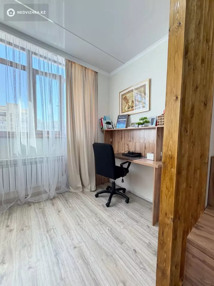 3-комнатная квартира, этаж 8 из 9, 85 м², фотография 3
