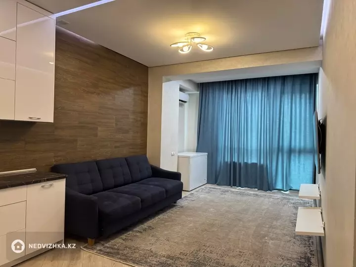3-комнатная квартира, этаж 4 из 10, 83 м², фотография 3