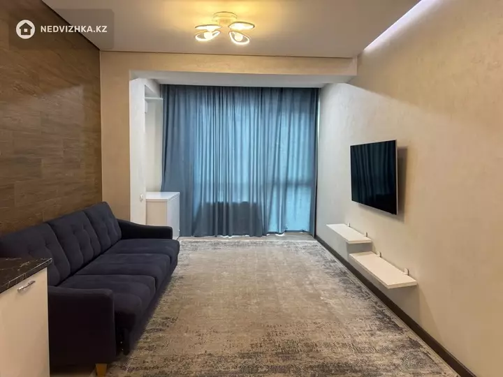 3-комнатная квартира, этаж 4 из 10, 83 м², фотография 4