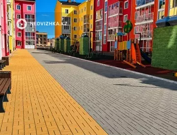 3-комнатная квартира, этаж 2 из 5, 74 м², миниатюра 5