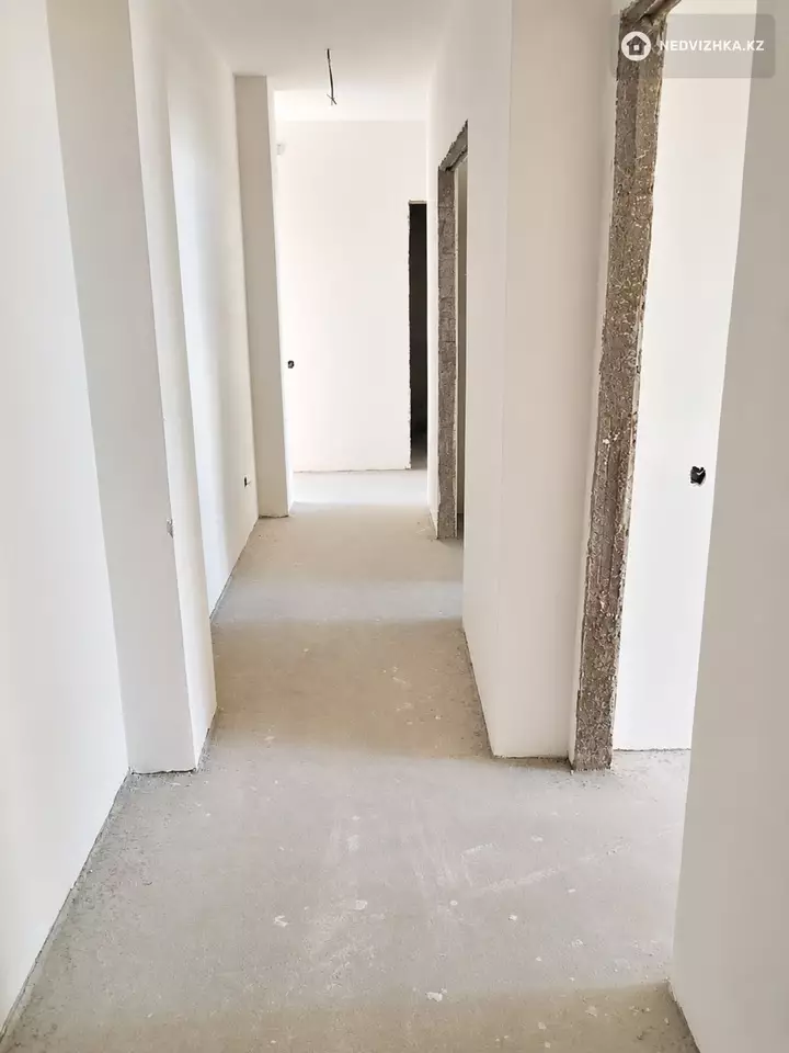 3-комнатная квартира, этаж 2 из 5, 74 м²