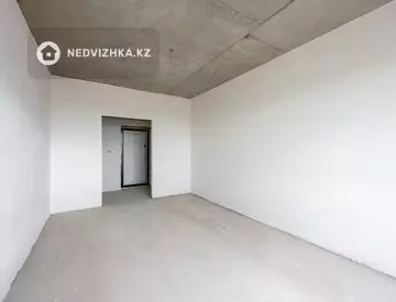 1-комнатная квартира, этаж 7 из 9, 43 м², миниатюра 7