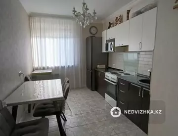 3-комнатная квартира, этаж 6 из 12, 72 м², миниатюра 12