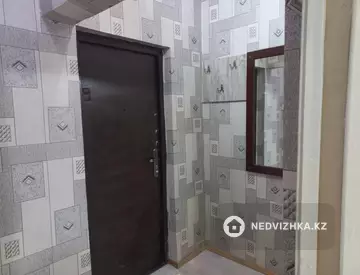 1-комнатная квартира, этаж 1 из 5, 38 м², На длительный срок, миниатюра 4