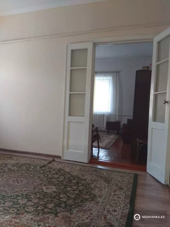 5-комнатный дом, 6 соток, 80 м², фотография 3