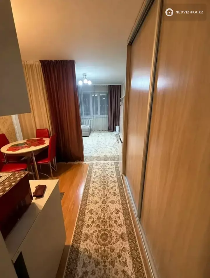 1-комнатная квартира, этаж 13 из 16, 29 м², фотография 4