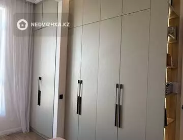 2-комнатная квартира, этаж 7 из 9, 38 м², миниатюра 9