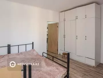 2-комнатная квартира, этаж 6 из 8, 60 м², миниатюра 9