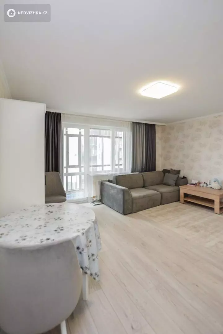 1-бөлмелі пәтер, қабат 13 барлық қабат саны 24, 30 м²