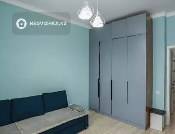 2-комнатная квартира, этаж 5 из 15, 55 м², миниатюра 12