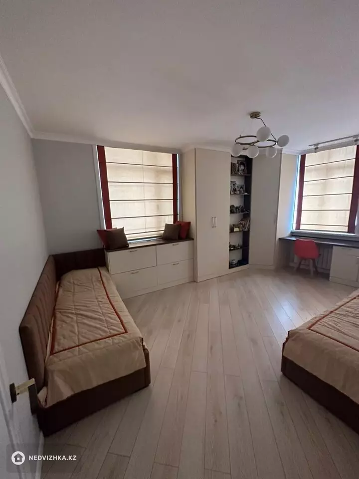 3-комнатная квартира, этаж 5 из 18, 100 м², фотография 5