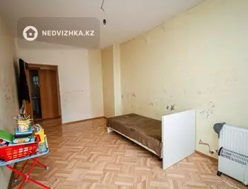 2-комнатная квартира, этаж 12 из 16, 70 м², миниатюра 12