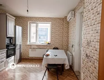 2-комнатная квартира, этаж 12 из 16, 70 м², миниатюра 5