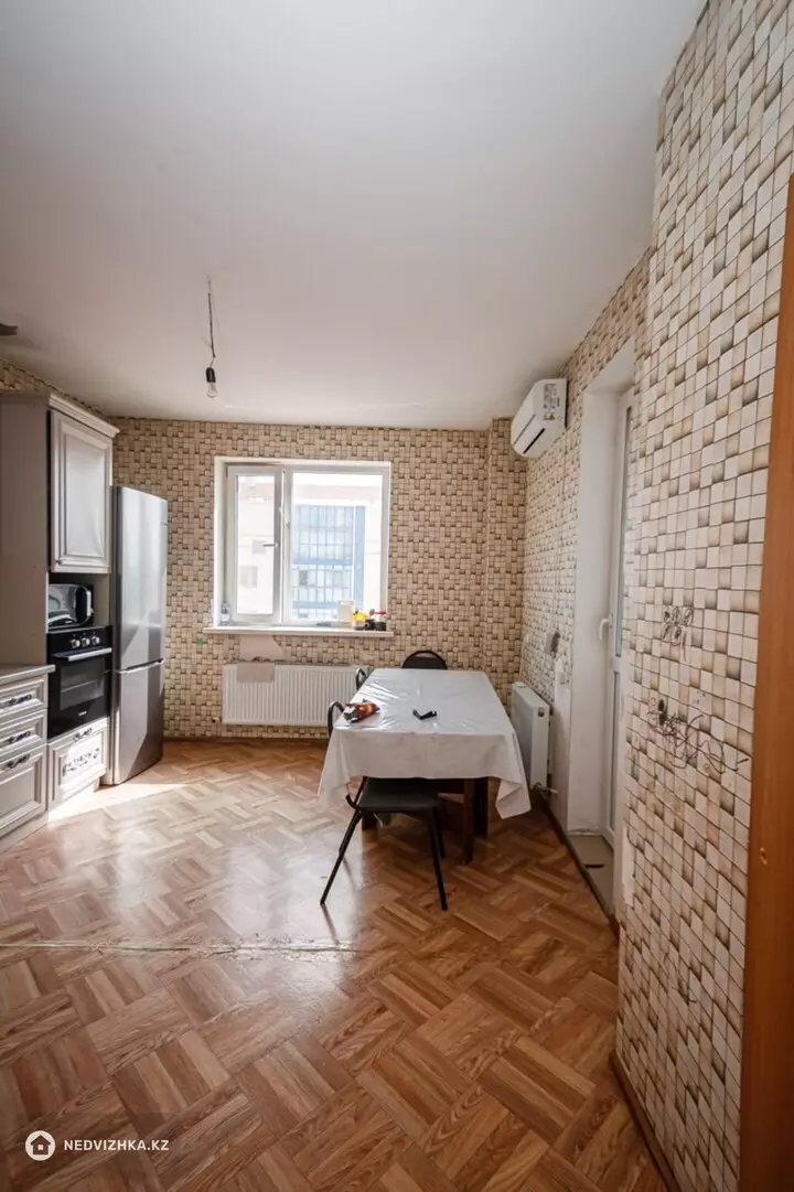 2-комнатная квартира, этаж 12 из 16, 70 м², фотография 5