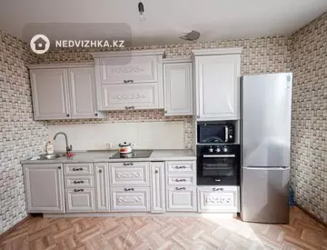 2-комнатная квартира, этаж 12 из 16, 70 м², миниатюра 7
