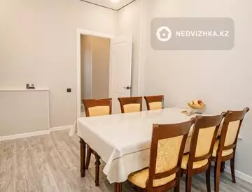 2-комнатная квартира, этаж 3 из 9, 68 м², миниатюра 6