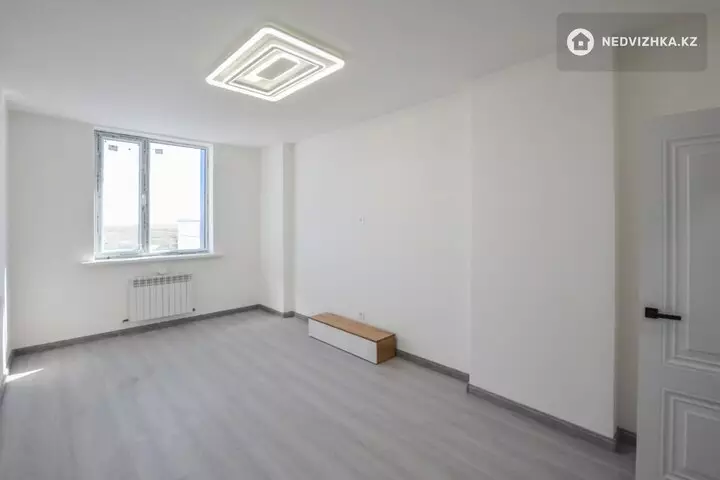 3-комнатная квартира, этаж 14 из 16, 86 м², фотография 4