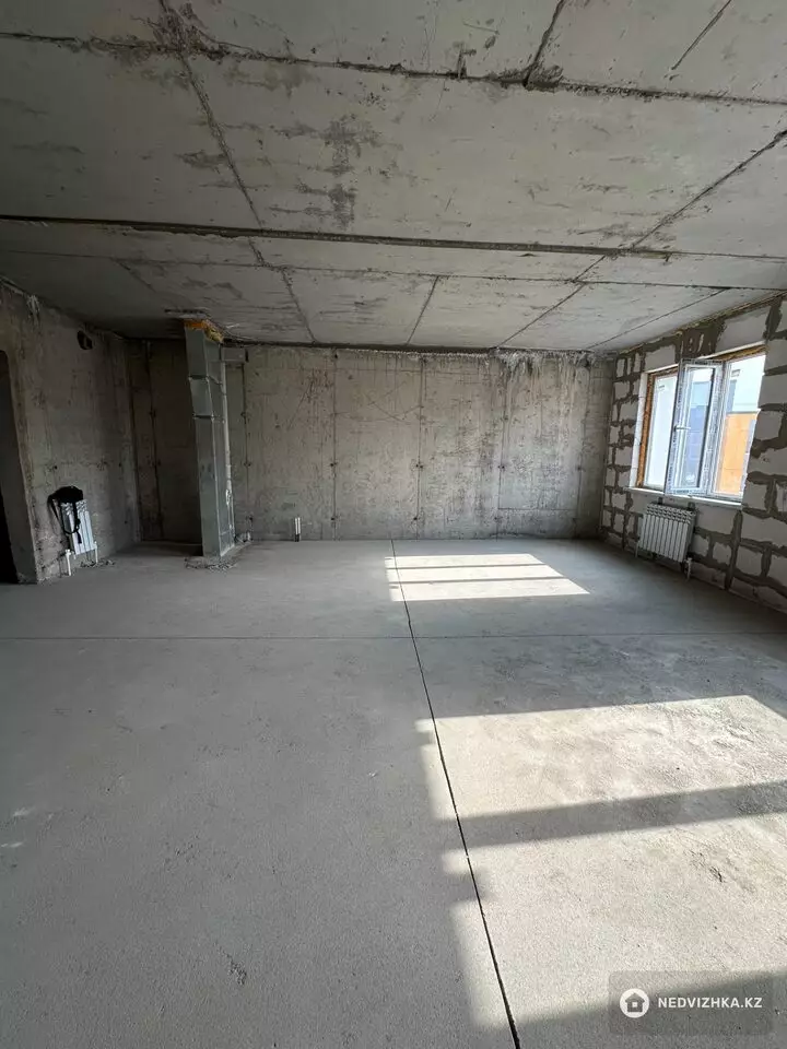3-бөлмелі пәтер, қабат 10 барлық қабат саны 10, 75 м², 3-фотосурет