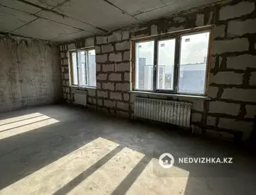 3-комнатная квартира, этаж 10 из 10, 75 м²