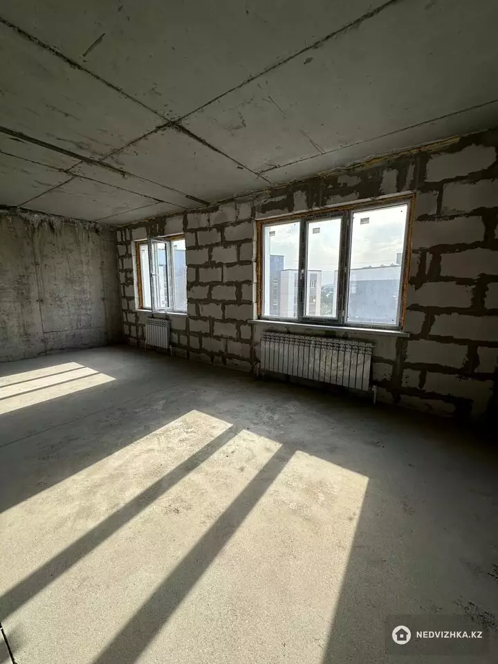 3-бөлмелі пәтер, қабат 10 барлық қабат саны 10, 75 м², 4-фотосурет