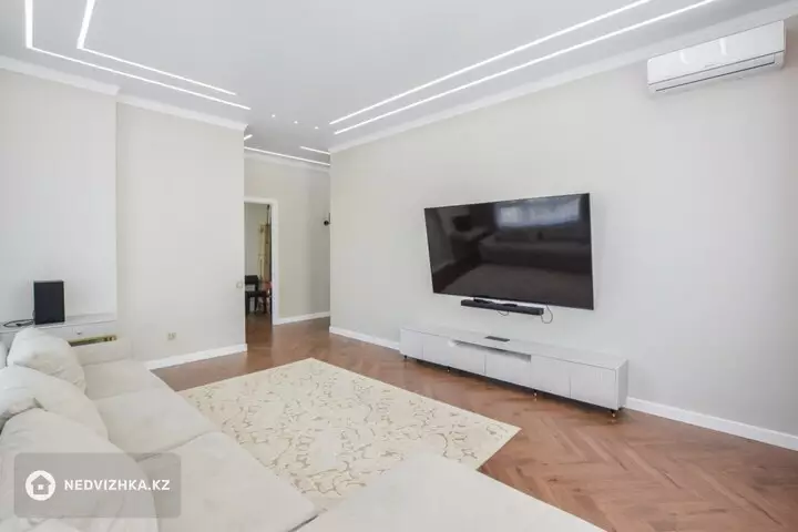 4-комнатная квартира, этаж 23 из 23, 123 м², 4-фотосурет