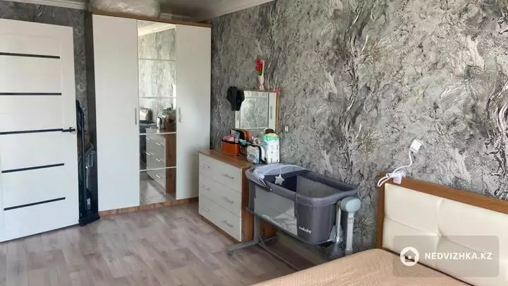 2-комнатная квартира, этаж 5 из 5, 45 м², фотография 5