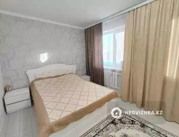 4-комнатная квартира, этаж 4 из 5, 77 м², миниатюра 6