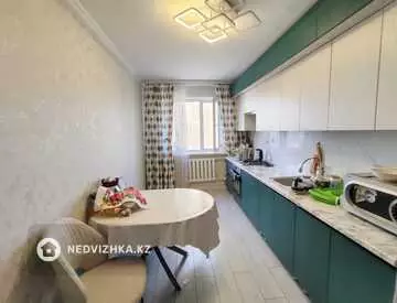 4-комнатная квартира, этаж 4 из 5, 77 м², миниатюра 9