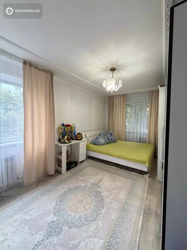 3-комнатная квартира, этаж 3 из 5, 61 м², фотография 5