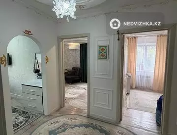 3-комнатная квартира, этаж 3 из 5, 61 м², миниатюра 12