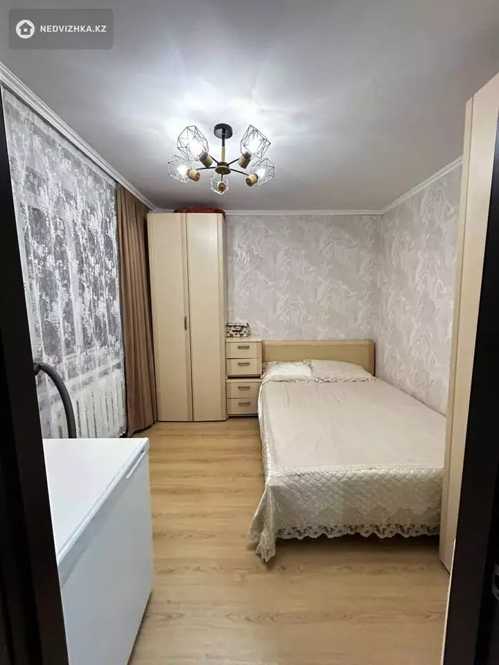 3-комнатная квартира, этаж 5 из 5, 48 м², фотография 4