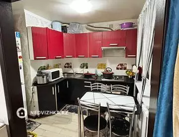 3-комнатная квартира, этаж 5 из 5, 48 м², миниатюра 8
