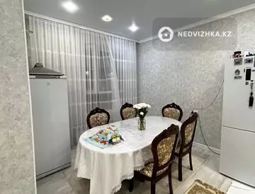 3-бөлмелі пәтер, қабат 4 барлық қабат саны 5, 83 м², 3-нобай