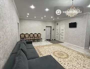 3-бөлмелі пәтер, қабат 4 барлық қабат саны 5, 83 м², 1-нобай