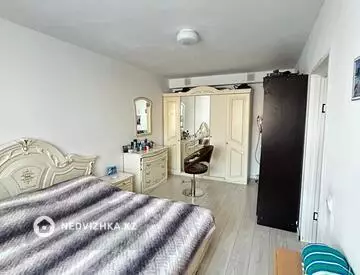3-бөлмелі пәтер, қабат 1 барлық қабат саны 9, 81 м², 4-нобай