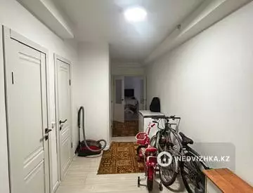3-бөлмелі пәтер, қабат 1 барлық қабат саны 9, 81 м², 10-нобай