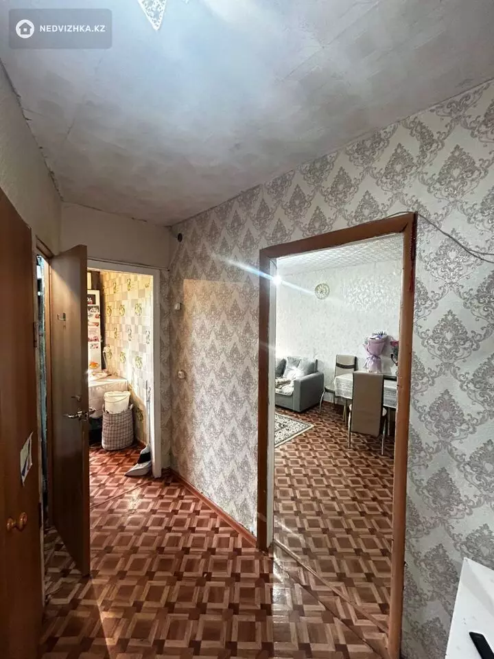 2-комнатная квартира, этаж 4 из 5, 45 м², фотография 5