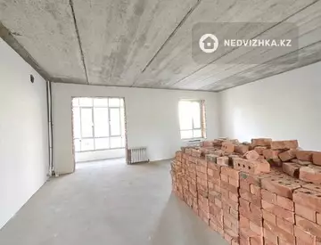 5-комнатная квартира, этаж 3 из 5, 137 м², миниатюра 7
