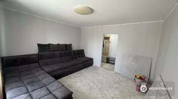 3-комнатная квартира, этаж 5 из 24, 83 м², фотография 2