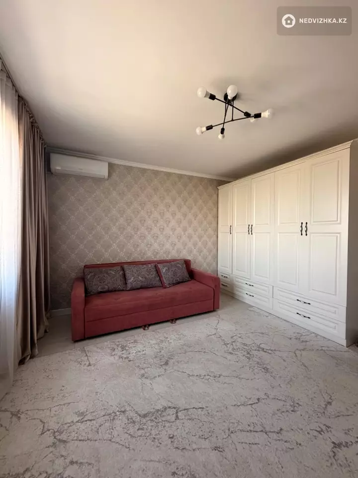 2-комнатная квартира, этаж 7 из 11, 64 м², фотография 3