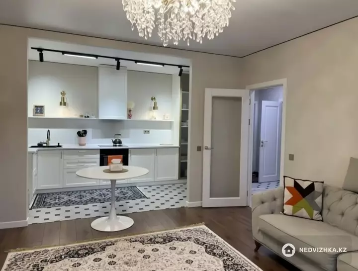 2-комнатная квартира, этаж 9 из 9, 65 м², фотография 4