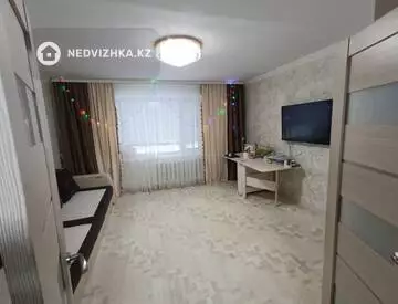 2-комнатная квартира, этаж 2 из 9, 54 м², миниатюра 1
