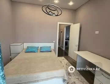 2-комнатная квартира, этаж 3 из 5, 41 м², миниатюра 6