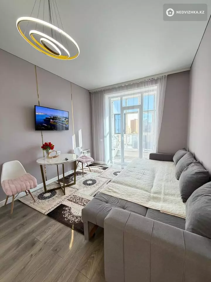 2-комнатная квартира, этаж 3 из 5, 41 м², фотография 4