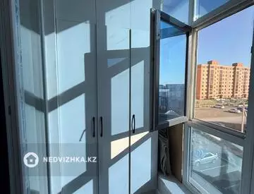 2-комнатная квартира, этаж 3 из 5, 41 м², миниатюра 8